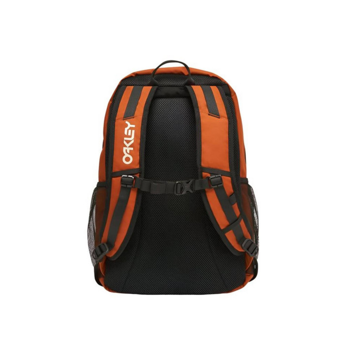 THE FRESHMAN SKATE BACKPACK