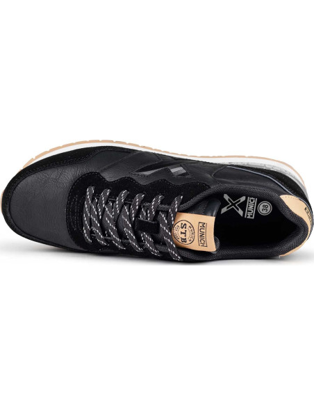 DASH WOMAN DASH WOMAN