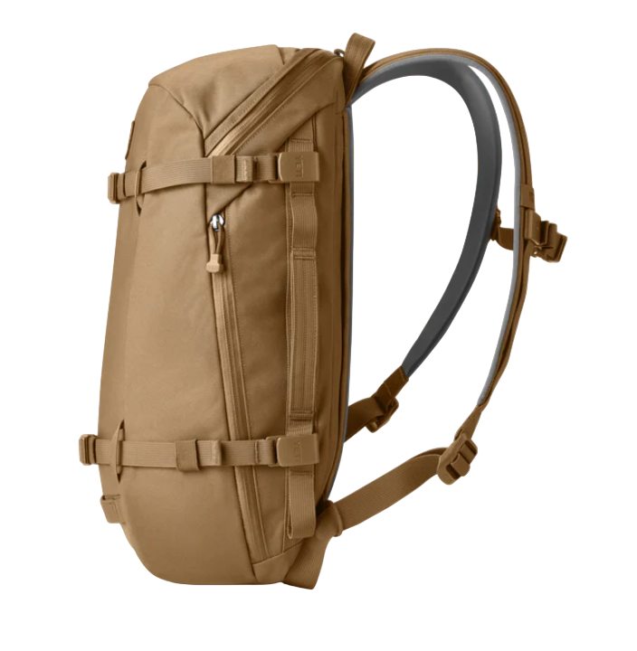 CROSSROADS BACKPACK 22L