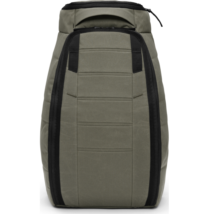 HUGGER BACKPACK 30L