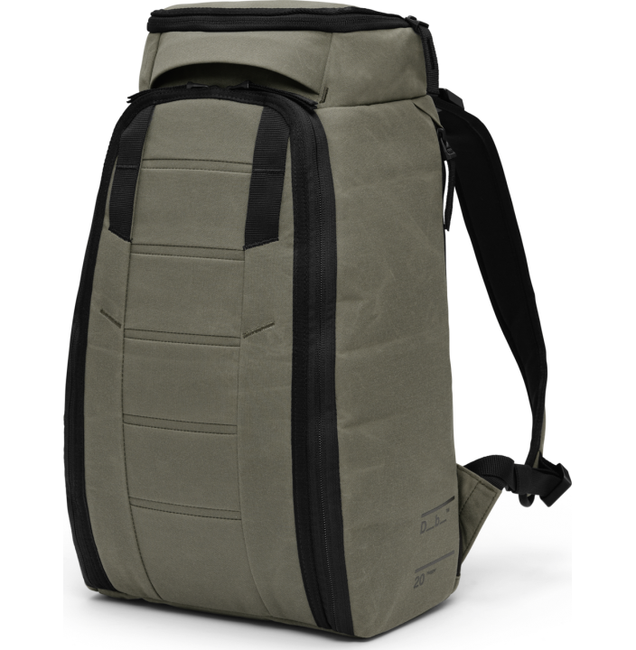 HUGGER BACKPACK 20L