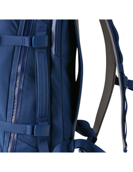 CROSSROADS BACKPACK 27L