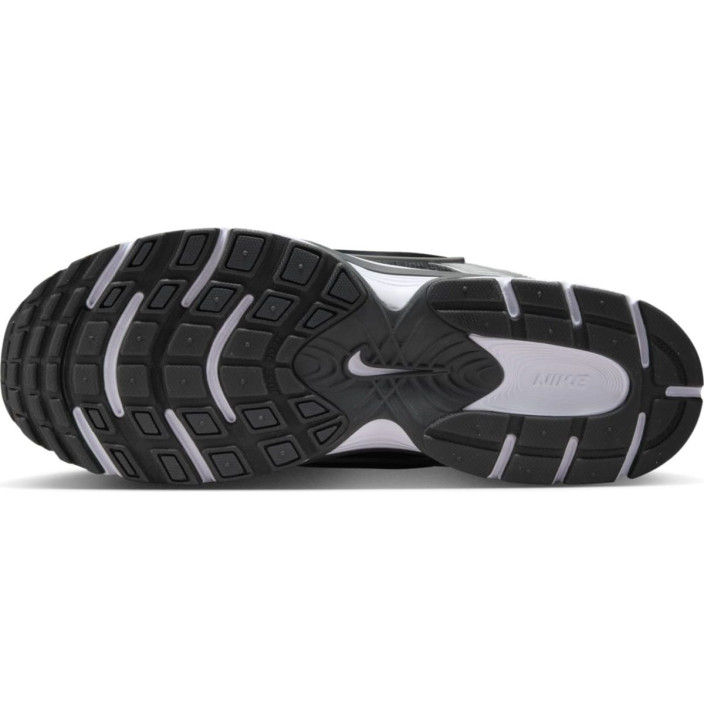 Nike V5 RNR Men's Shoes