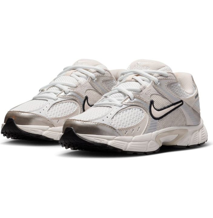 NIKE V5 RNR (GS) (Consumer Facing N