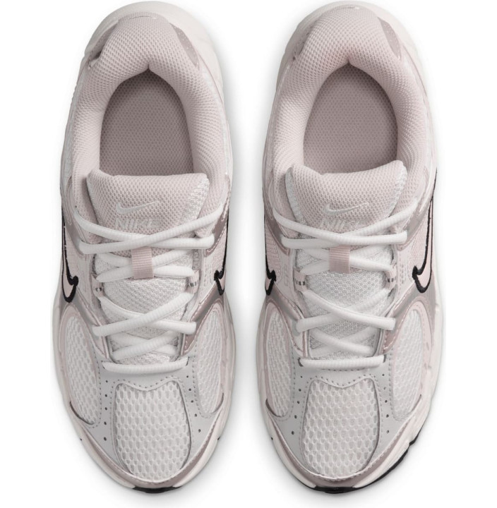 NIKE V5 RNR (GS) (Consumer Facing N