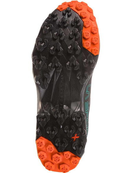 AKYRA WOMAN AKYRA WOMAN