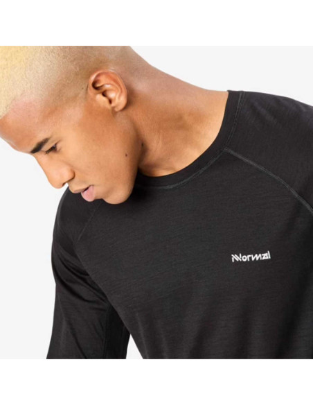 MEN'S MERINO LONG SLEEVE T-SHIRT MEN'S MERINO LONG SLEEVE T-SHIRT