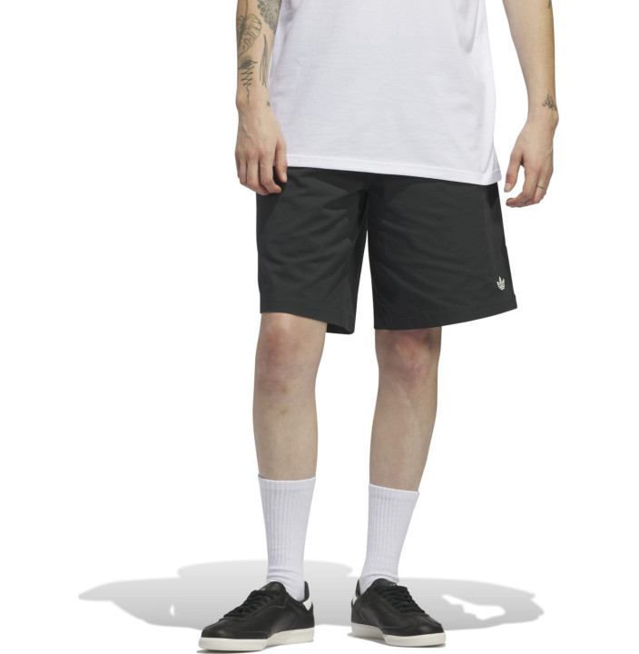 SKATE SHORT