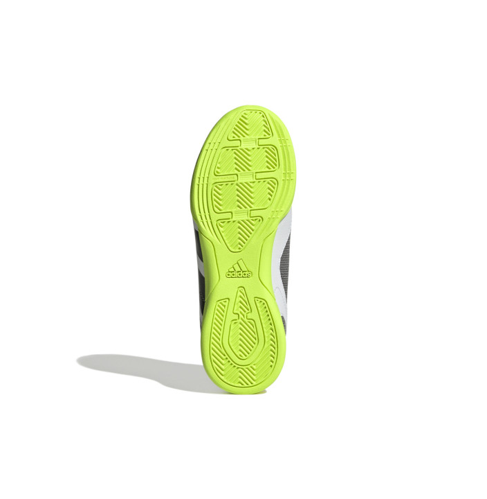 PREDATOR ACCURACY.4 IN SALA J