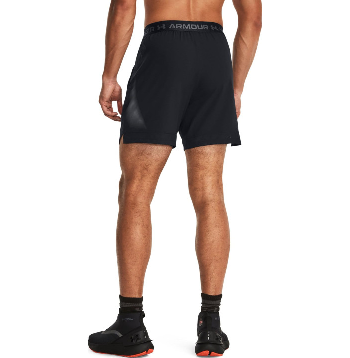 UA VANISH WVN 6IN GRPHIC STS