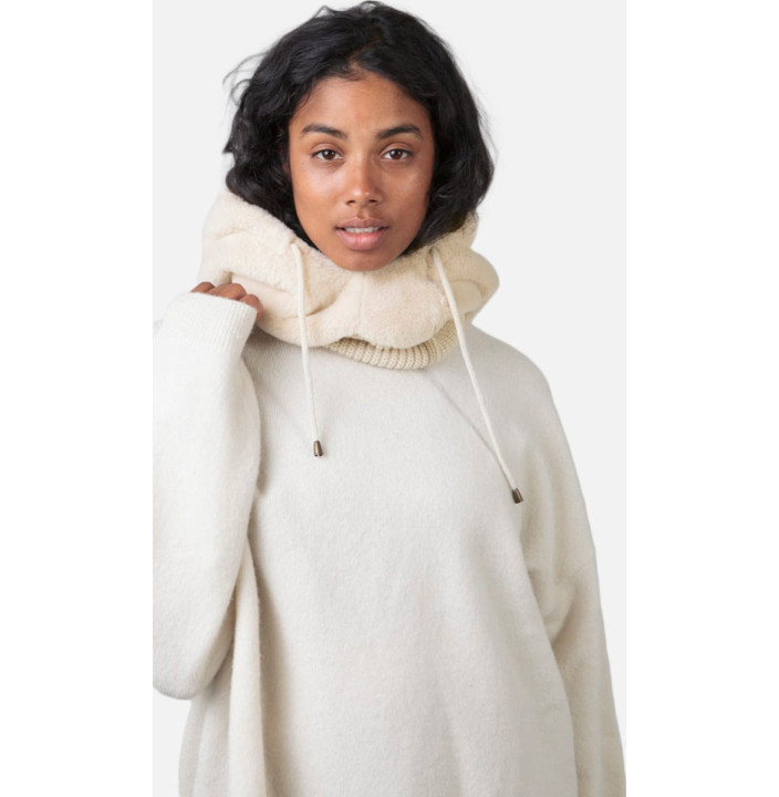 Eliess Hood black one size