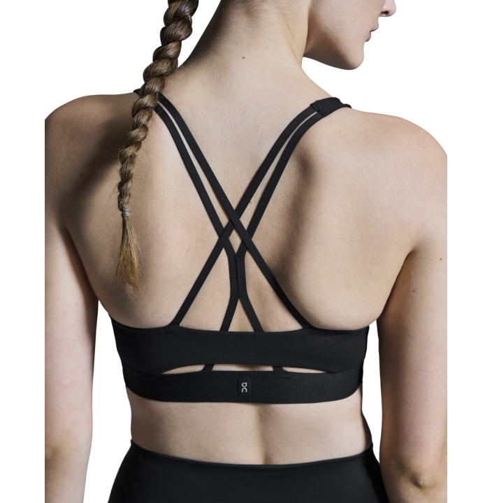 STUDIO BRA