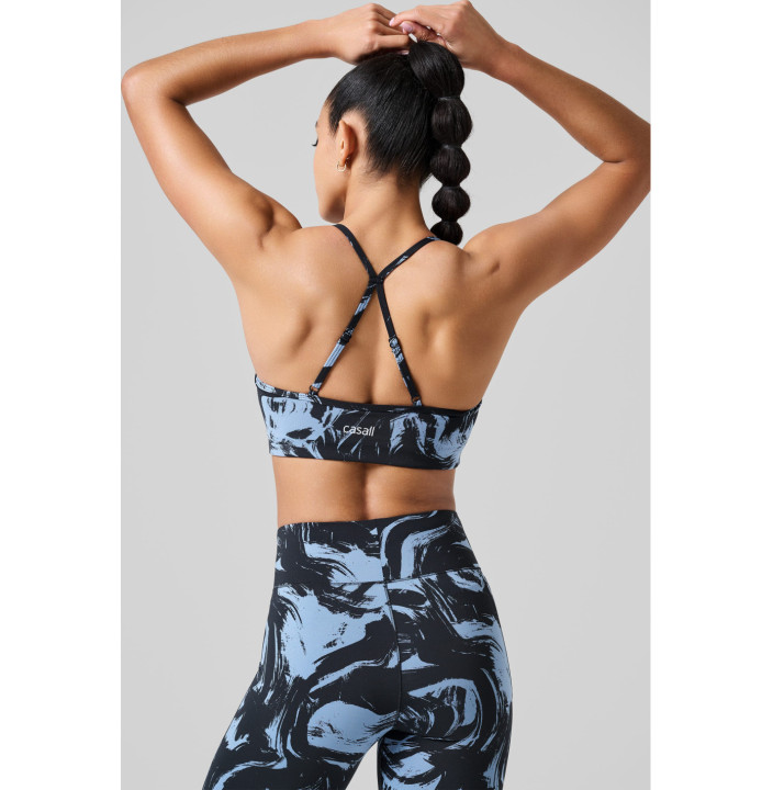 SLEEK STRAPPY SPORTS BRA