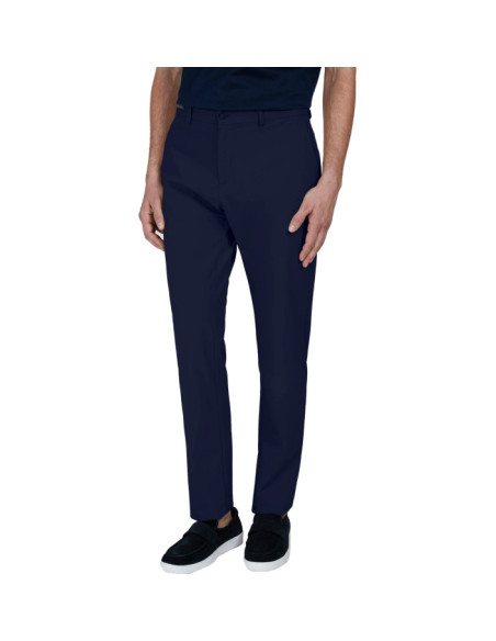 DYNAMIC CHINOS IN LIGHTWEIGHT TECHNICAL FABRIC
