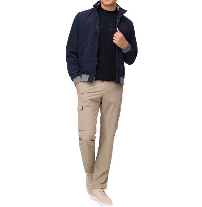 DYNAMIC CARGO TROUSERS IN LIGHTWEIGHT TECHNICAL FABRIC