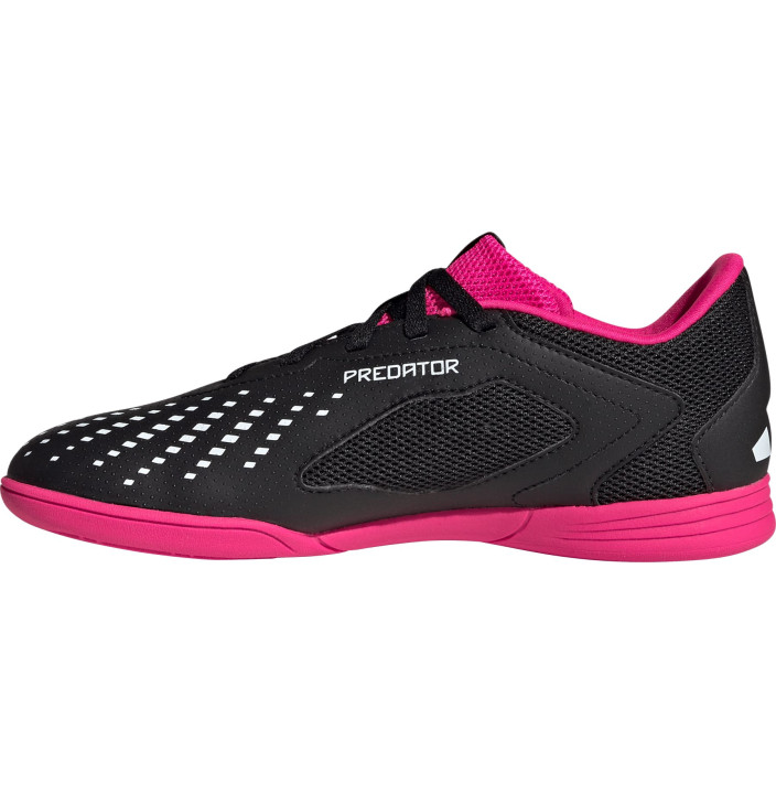 PREDATOR ACCURACY.4 IN SALA J