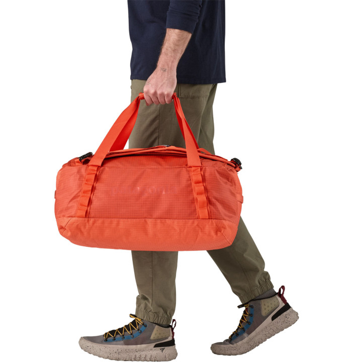 BLACK HOLE DUFFEL 40L