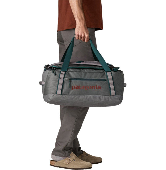BLACK HOLE DUFFEL 40L