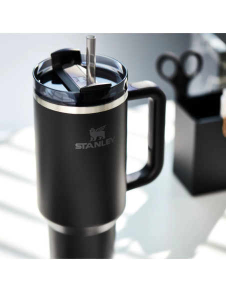 The Quencher H2.O FlowState™ Tumbler