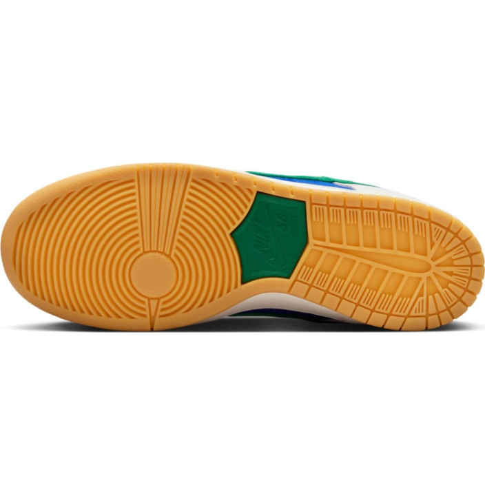 NIKE SB DUNK LOW PRO