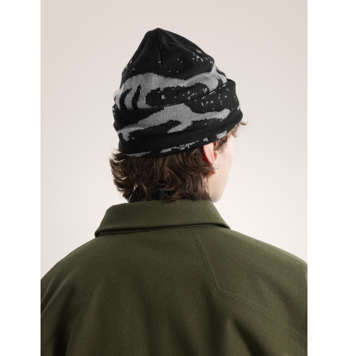 GROTTO TOQUE