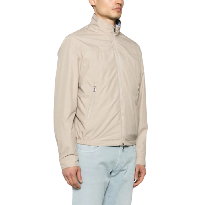 ULTRALIGHT MICROFIBER JACKET WITH SHARK FIN