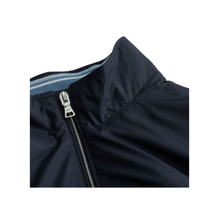 ULTRALIGHT MICROFIBER JACKET WITH SHARK FIN