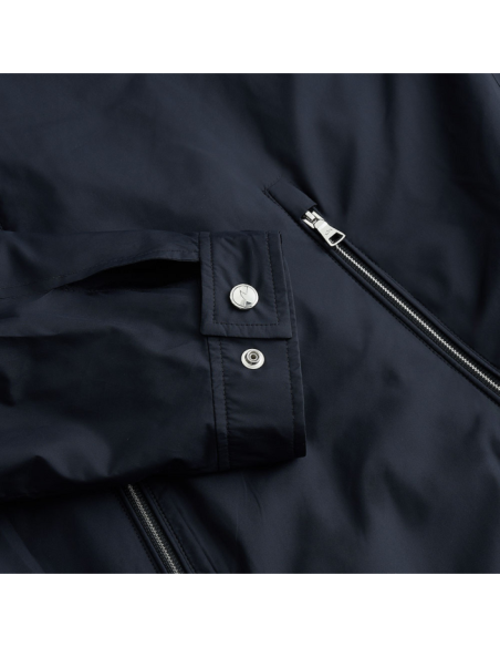 ULTRALIGHT MICROFIBER JACKET WITH SHARK FIN