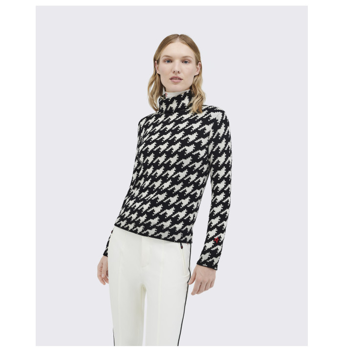 HOUNDSTOOTH TURTLE NECK SWEATER