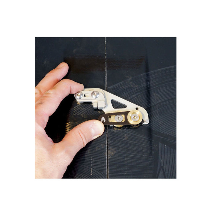 SPARK TOP-MOUNT CROSSBAR CLIPS