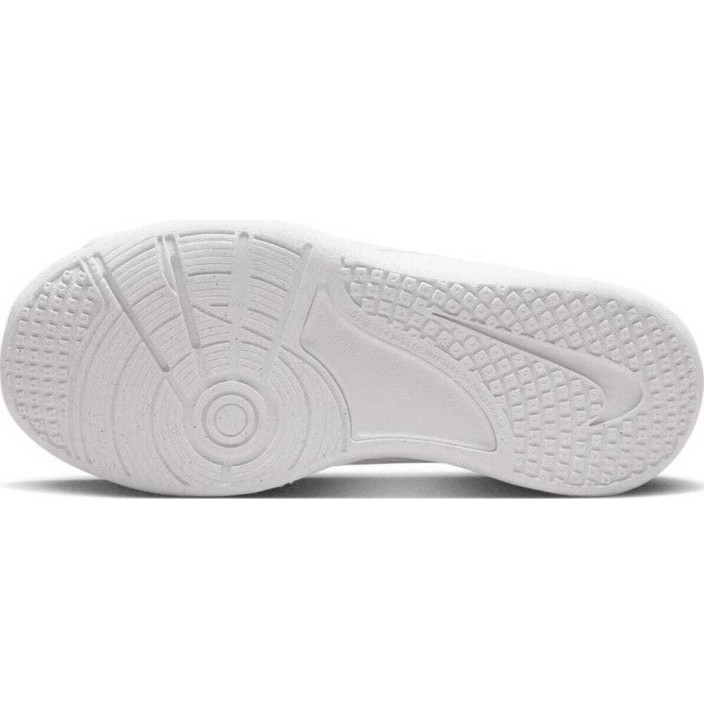 NIKE OMNI MULTI-COURT BIG KIDS