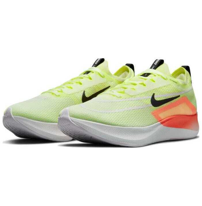 ZOOM FLY 4