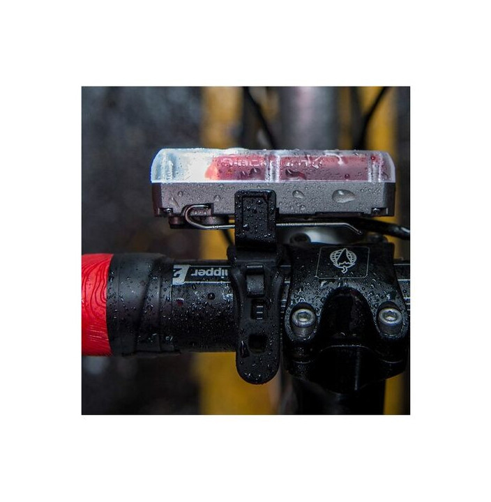 2'FER-XL FRONT OR REAR LIGHT