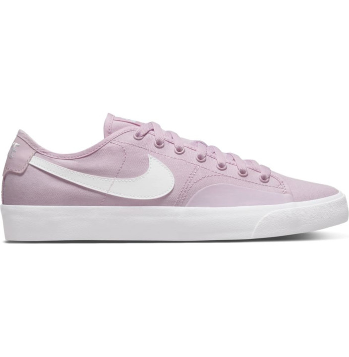 NIKE SB BLAZER COURT