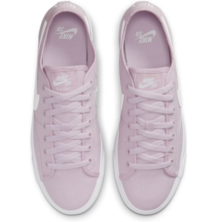 NIKE SB BLAZER COURT