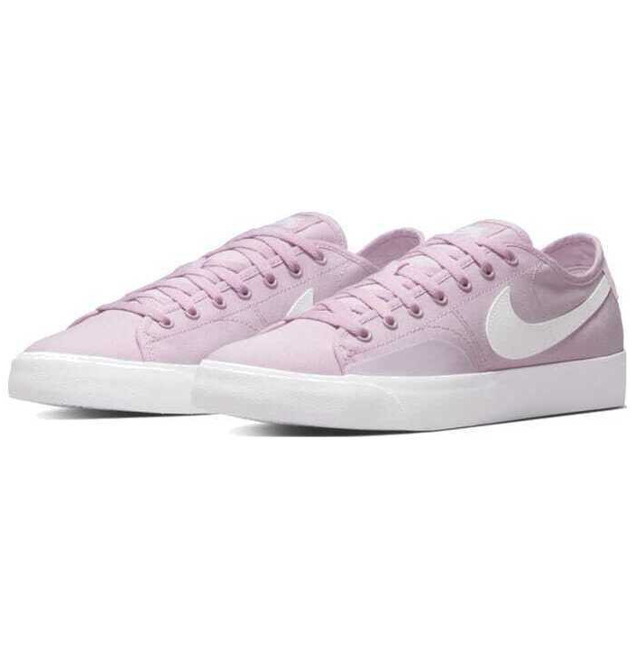 NIKE SB BLAZER COURT