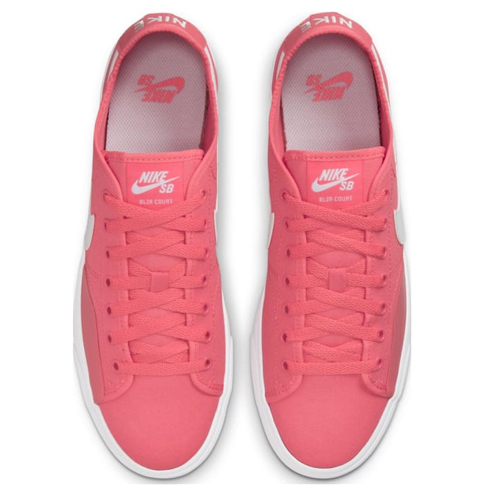 NIKE SB BLAZER COURT