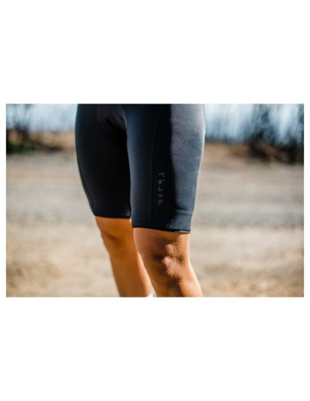 ESSENTIAL WOMEN'S TRAINING BIB SHORTS