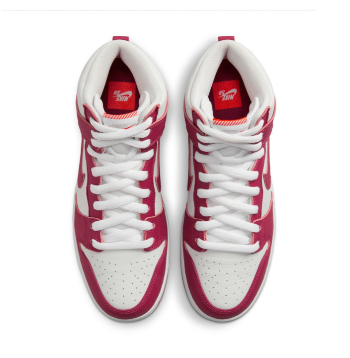 NIKE SB DUNK HIGH PRO ISO