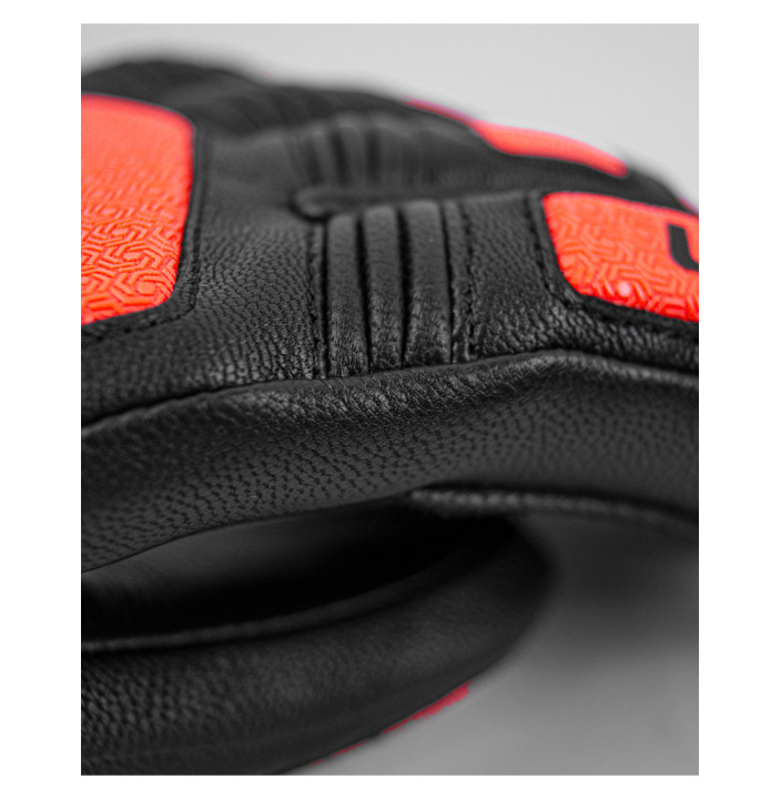 REUSCH WORLDCUP WARRIOR DH