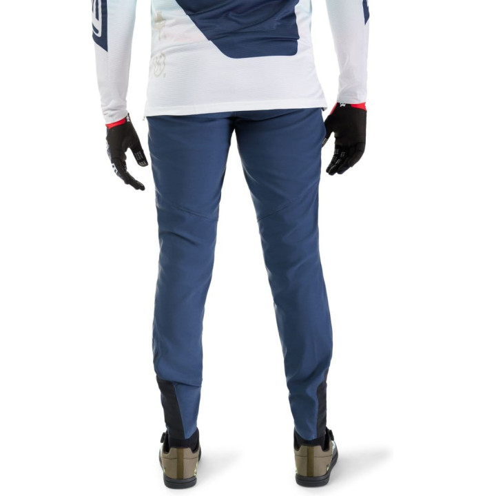 FLEXAIR PANT ELEVATED