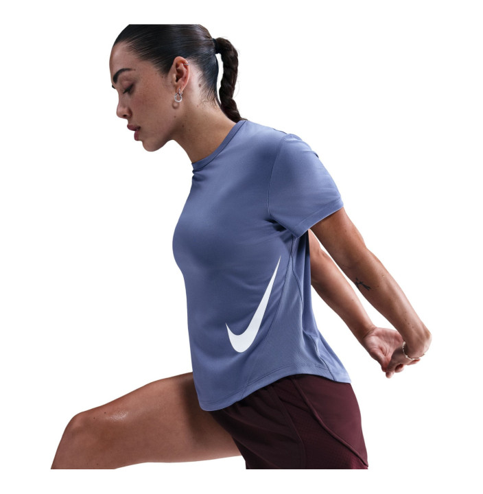 NIKE TEMPO SWOOSH WOMEN'S DRI-FIT S