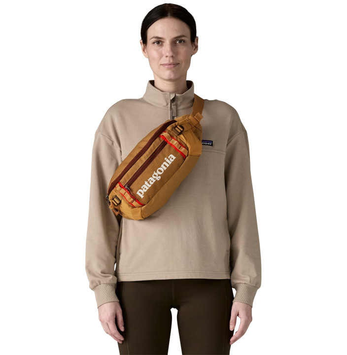 BLACK HOLE WAIST PACK 5L