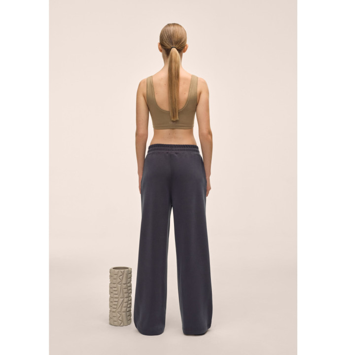 PEACHY STRAIGHT LEG JOGGER