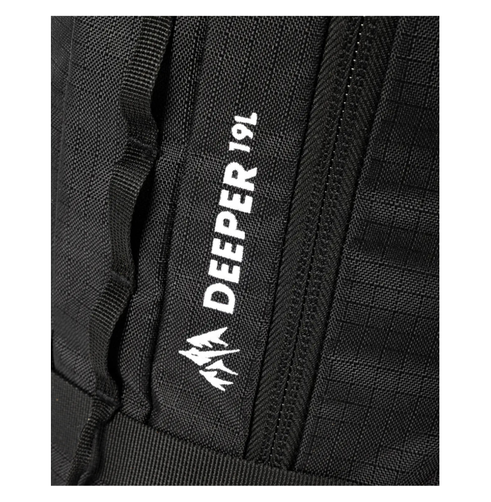 DEEPER 19L BACKPACK