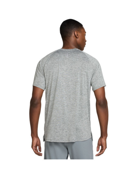 M NK DFADV STRIDE SS TOP