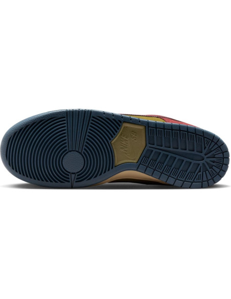 NIKE SB DUNK LOW PRO