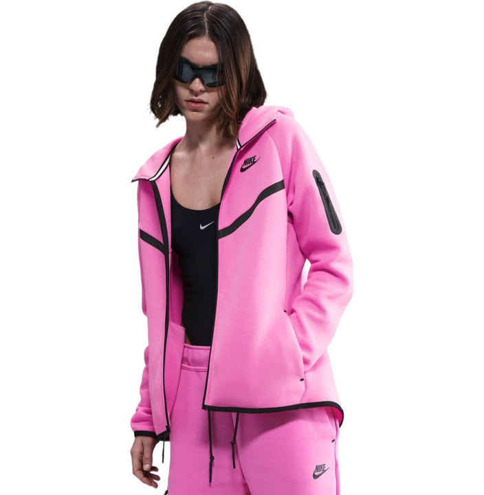 NIKE SPORTSWEAR TECH FLEECE WINDRUN