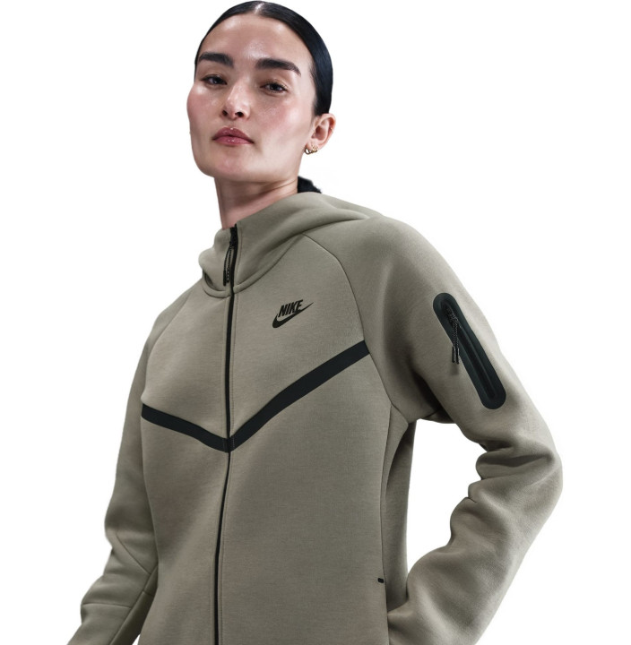 NIKE SPORTSWEAR TECH FLEECE WINDRUNNER
