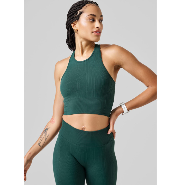 MULTI RIB SEAMLESS PADDED SPORTS TOP